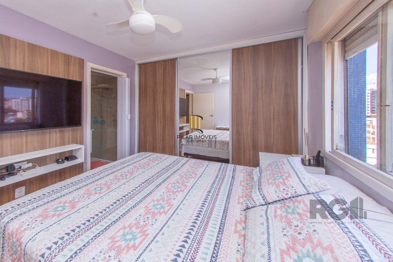 Apartamento de 3 quartos, sacada, dependência de empregada e 1 vaga de garagem