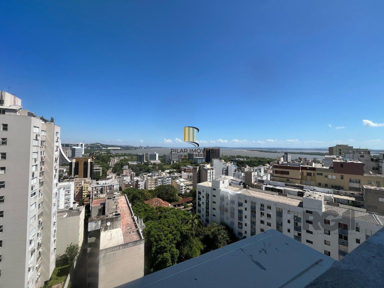 Apartamento 3 dormitórios no bairro Centro