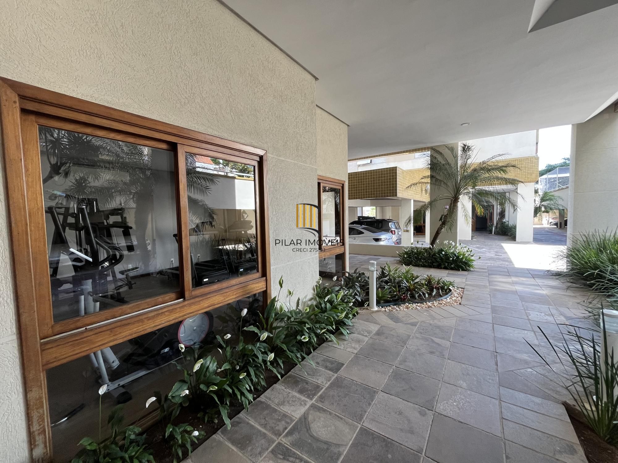 Apartamento de 3 quartos, suíte e 1 vaga de garagem no bairro Cristo Redentor