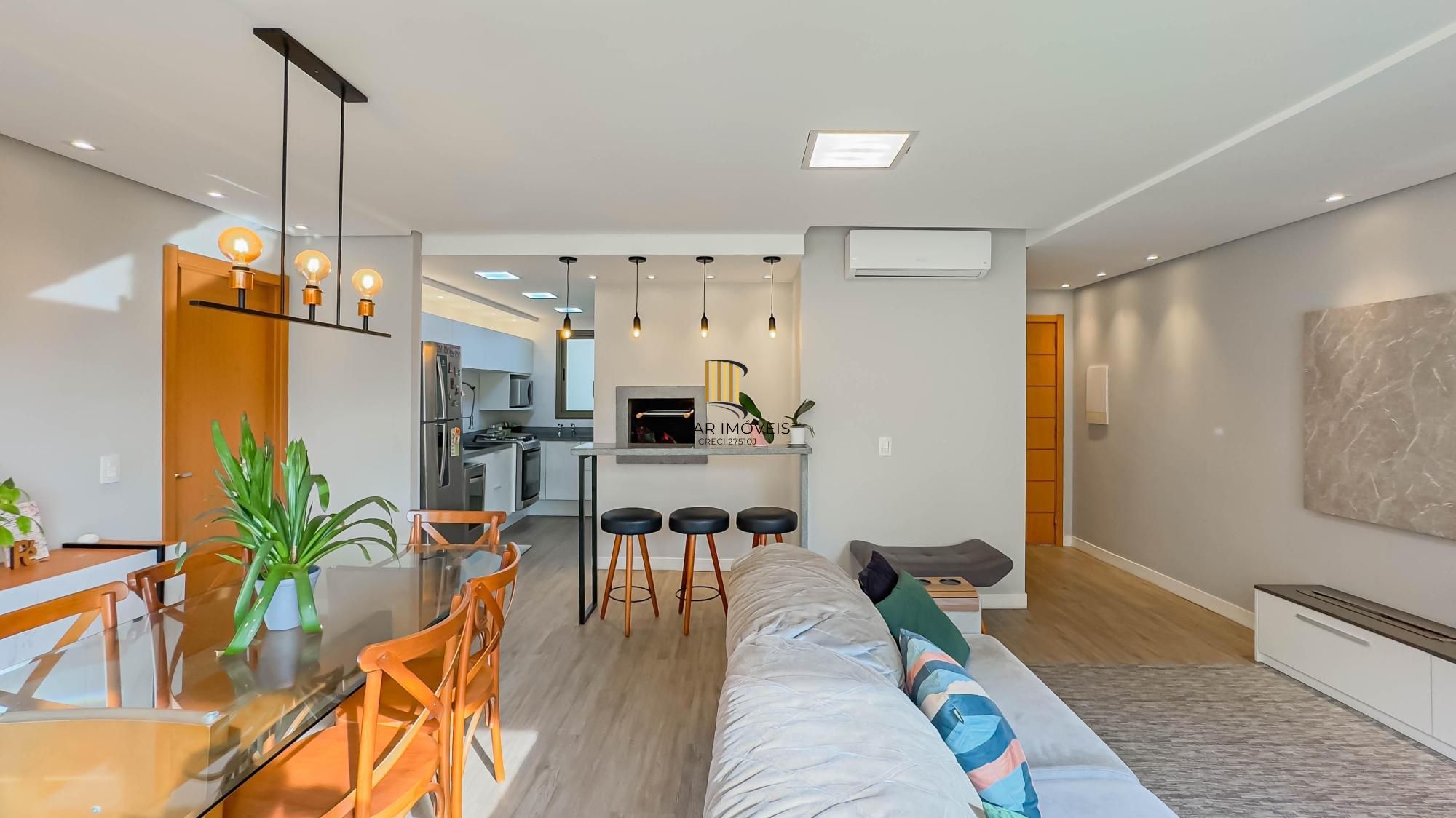 Apartamento de 3 quartos, suíte e 1 vaga de garagem no bairro da Cavalhada POA