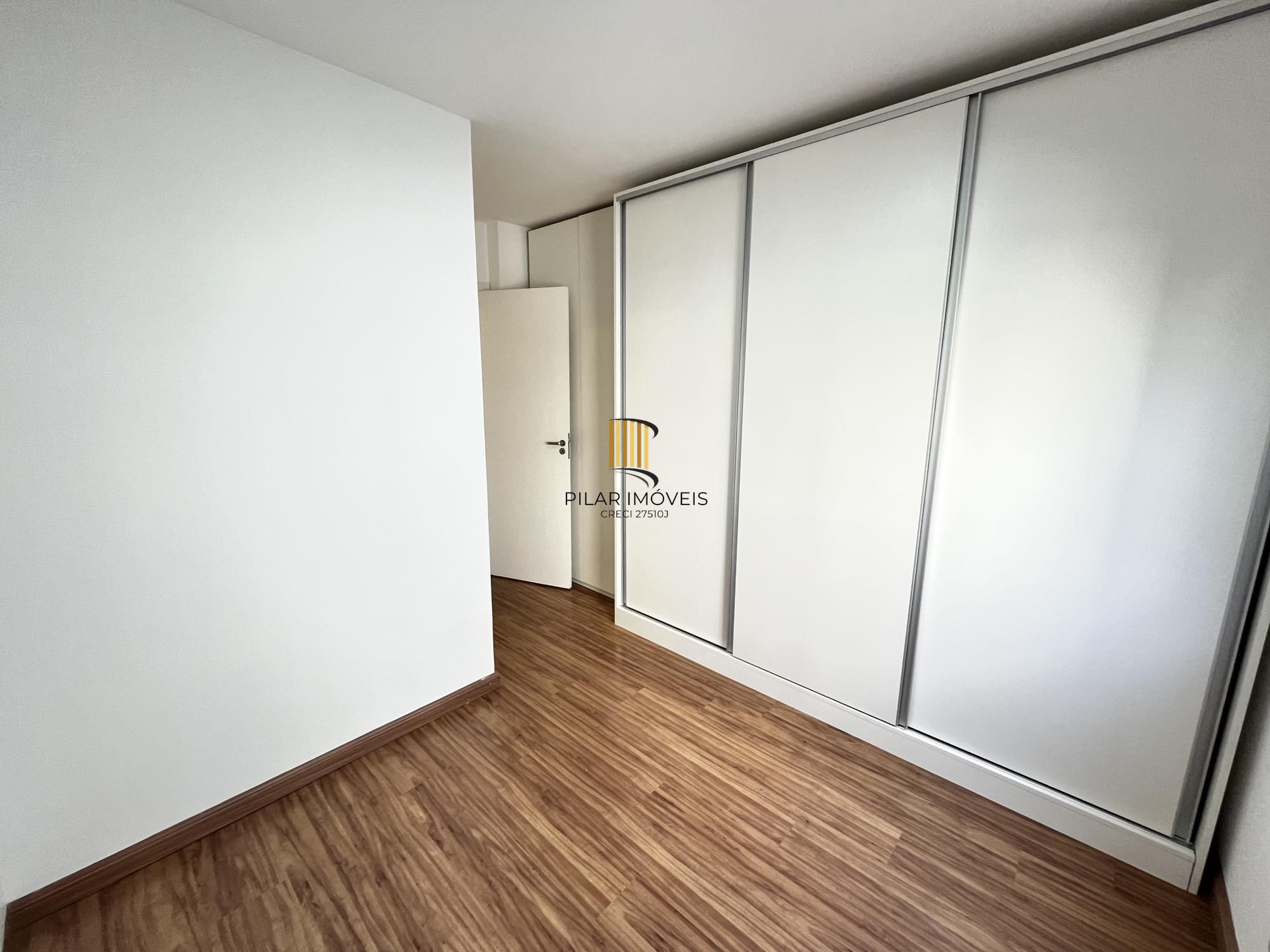 Apartamento de 2 quartos, suite e com uma vaga de garagem