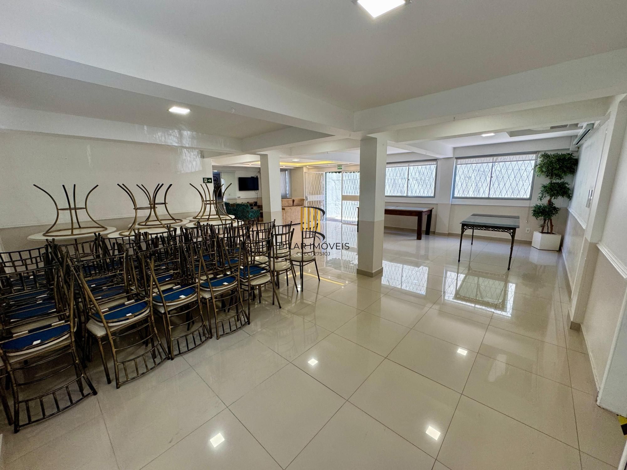 Apartamento para Venda - 32.29m², 1 dormitório, 1 vaga - Santo Antonio