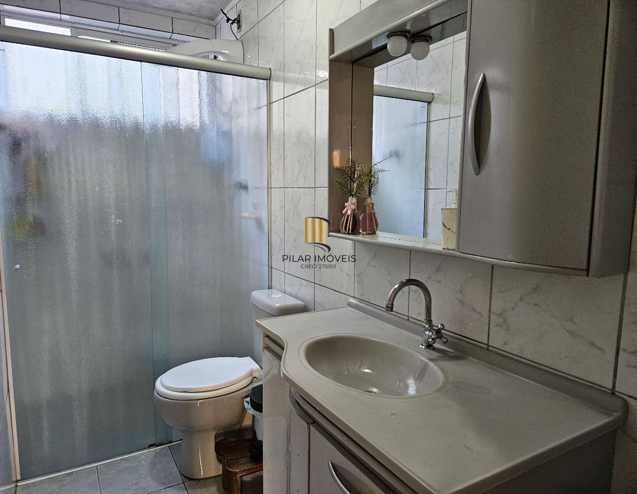 Apartamento de 3 quartos e 1 vaga de garagem rotativa no bairro Rio Branco POA