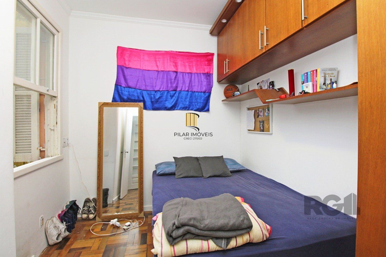Apartamento para Venda - 68m², 2 dormitórios, sendo 1 suites, Cidade Baixa