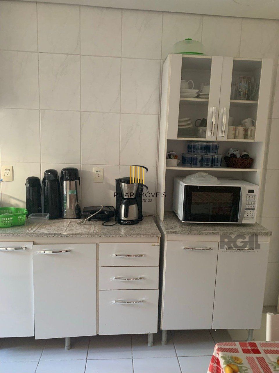 Prédio Comercial no bairro Bom Fim