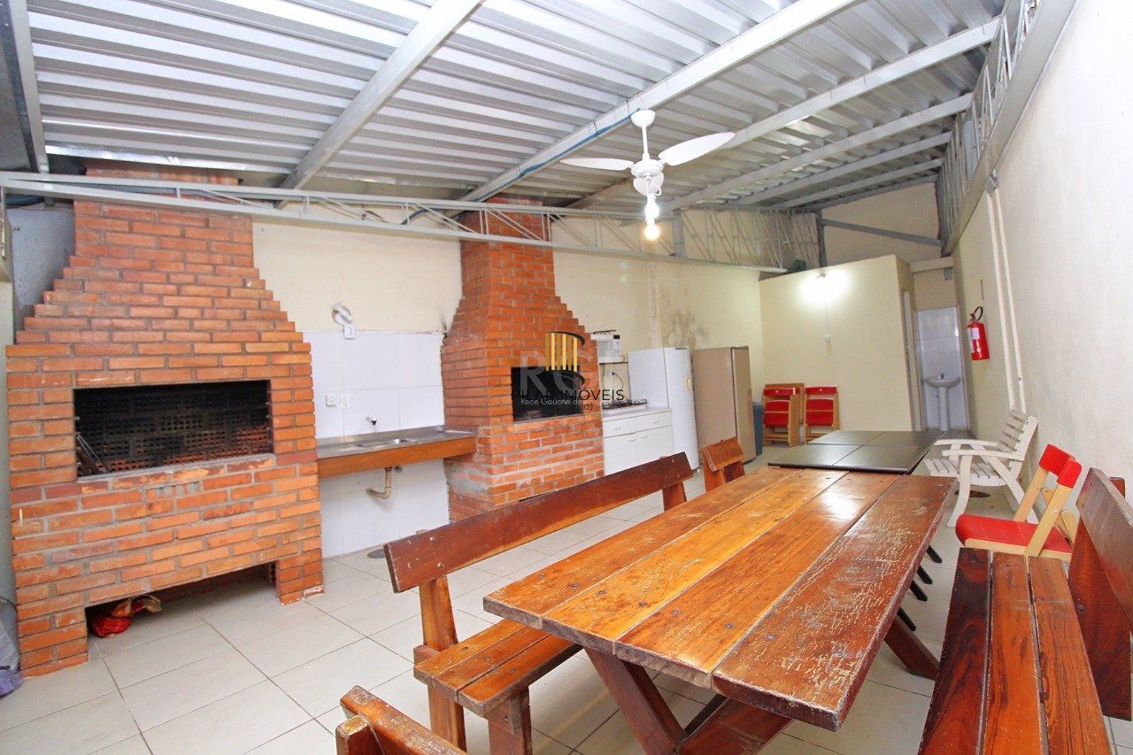 Apartamento para Venda - 100m², 2 dormitórios, 1 vaga - Menino Deus