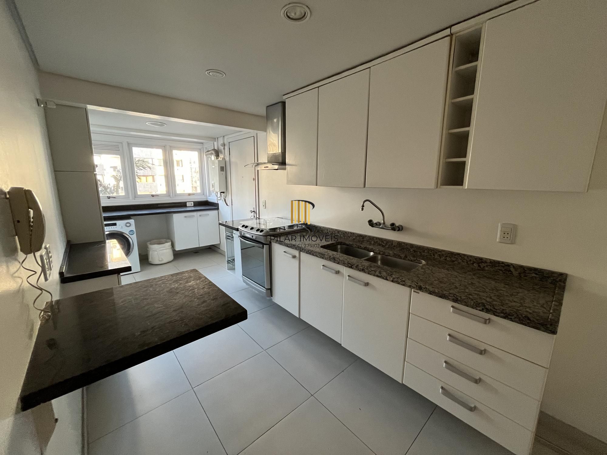 Apartamento de 3 quartos, suíte e 2 vagas de garagem no bairro Auxiliadora