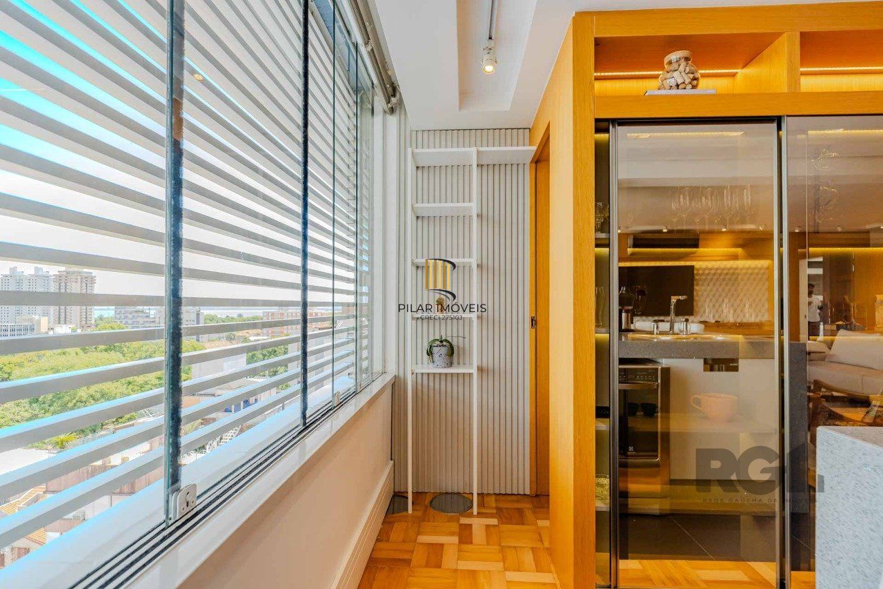Apartamento para Venda - 127m², 2 dormitórios, 1 vaga - Menino Deus