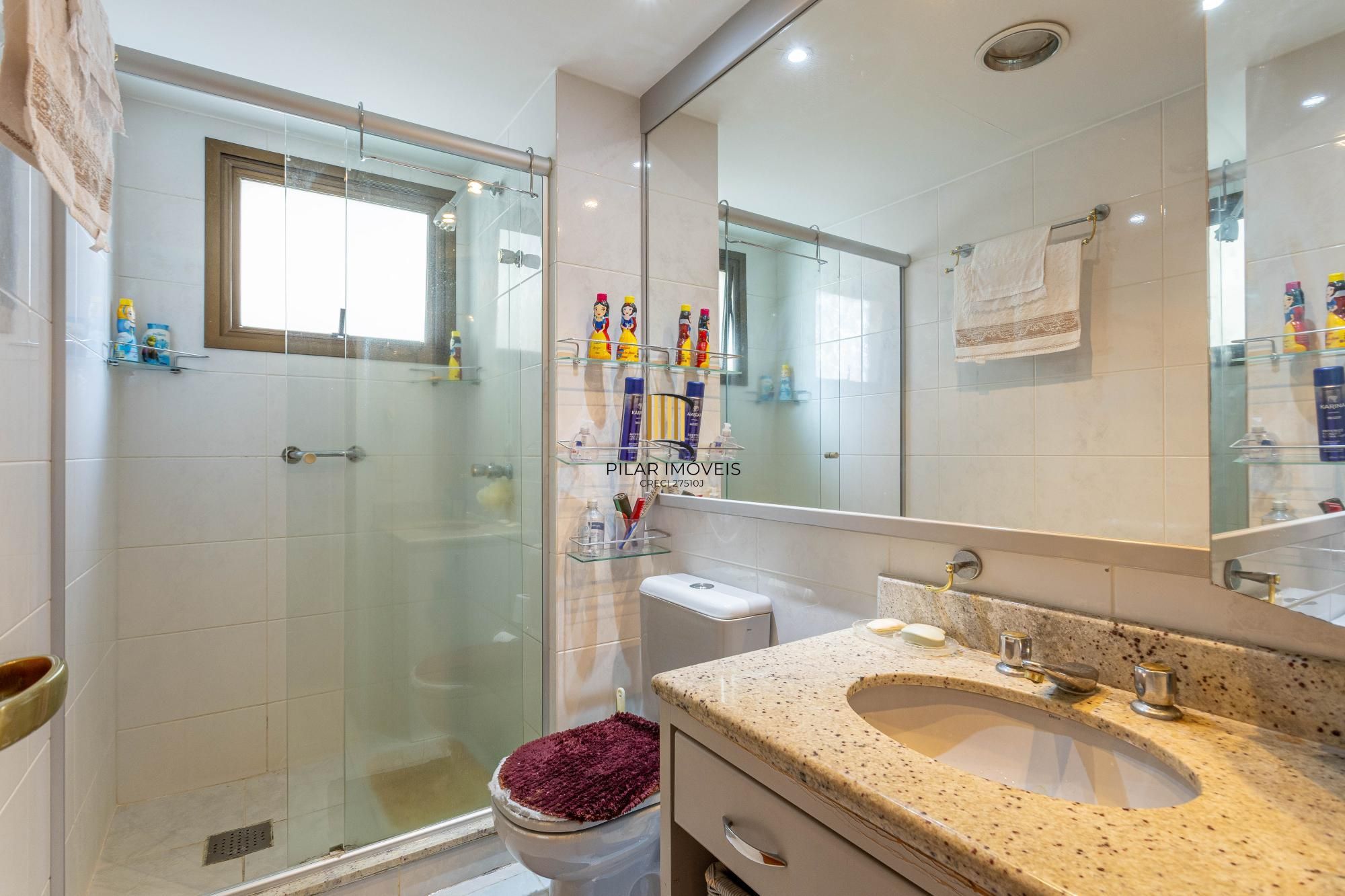 Apartamento 3 quartos 2 vagas de garagem bairro Petrópolis em Porto Alegre