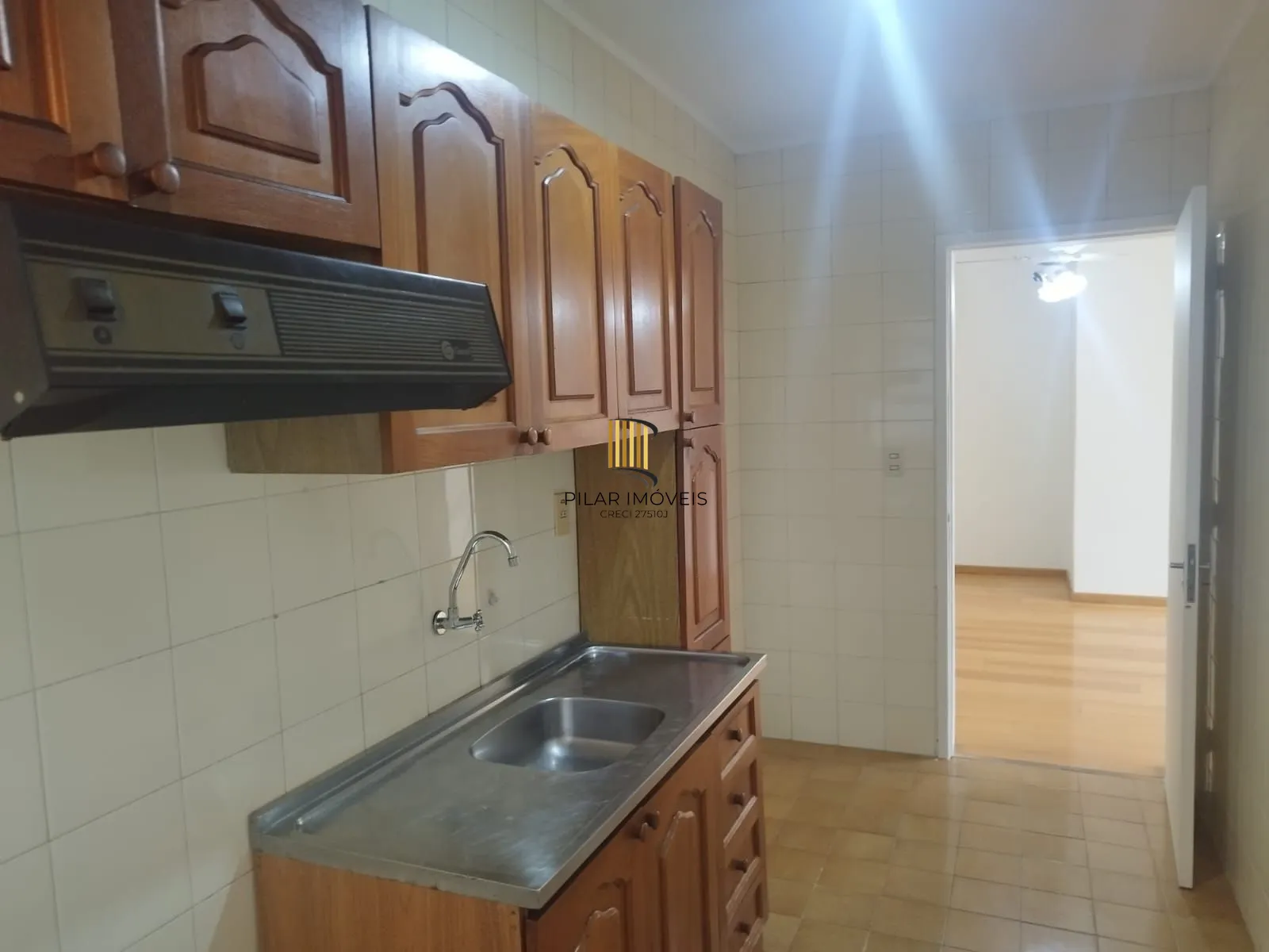 Apartamento de 1 dormitório, com elevador, na independência, Porto Alegre_RS