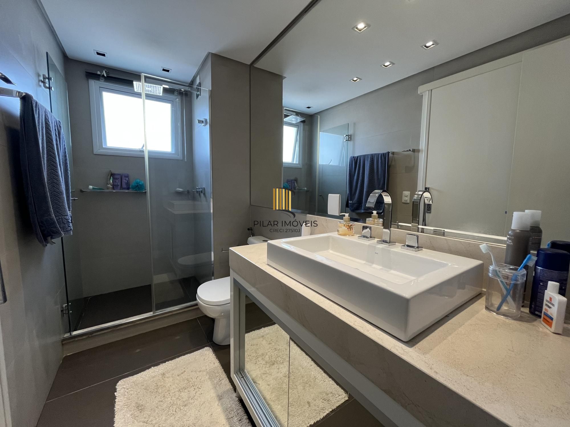 Apartamento de 3 quartos, 1 suite tradicional 2 americanas,  4 vagas de garagem