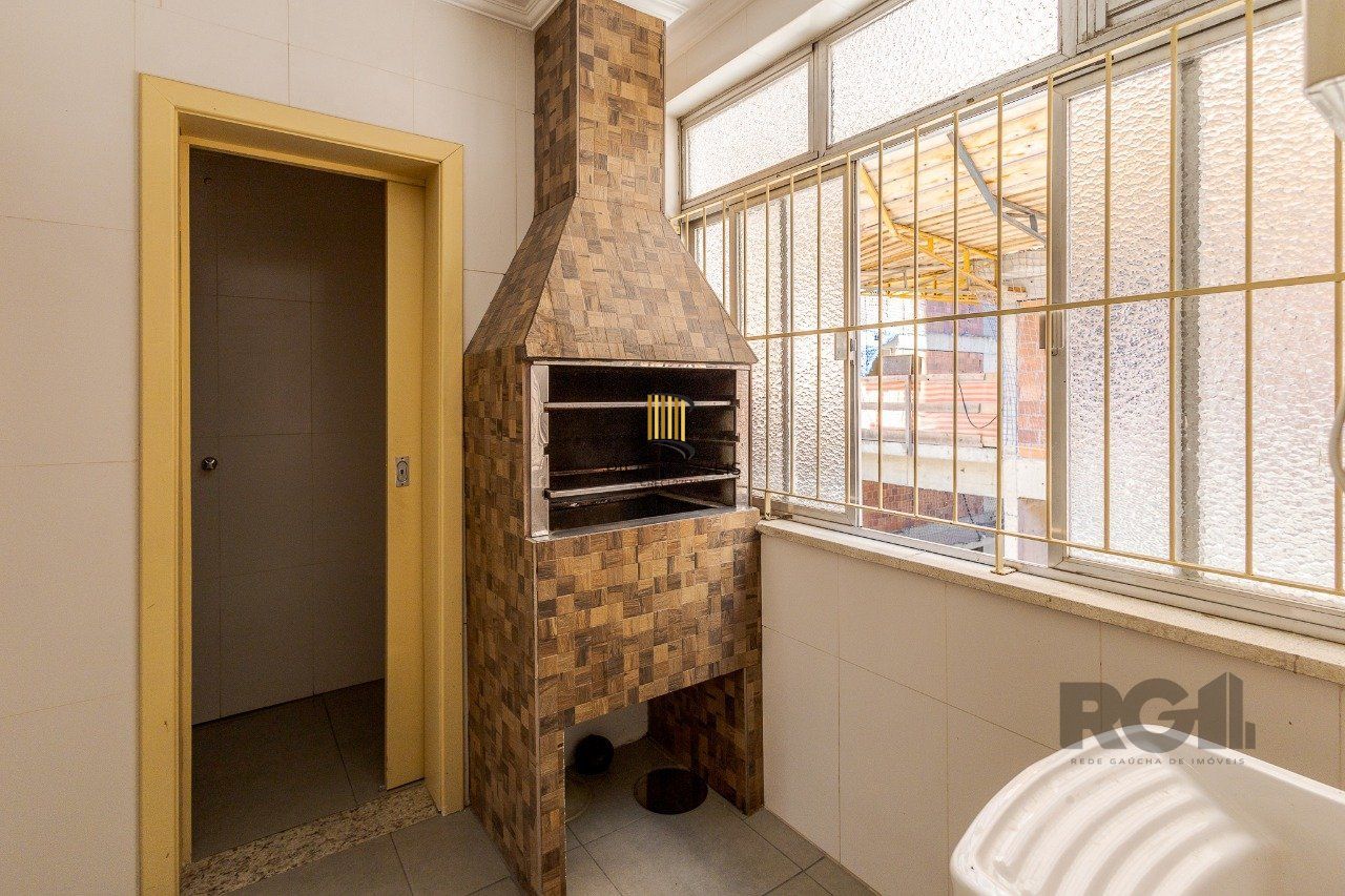 Apartamento de 3 quartos no bairro Cidade Baixa em Porto Alegre