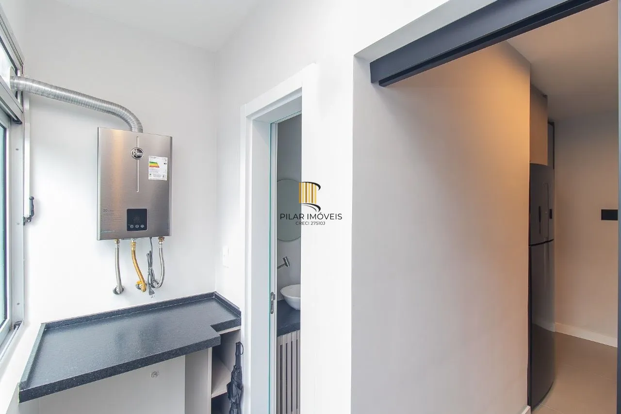 Apartamento à venda semimobiliado, decorado por arquiteta e pronto para morar.