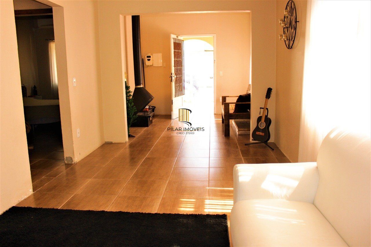 Casa para Venda - 160m², 3 dormitórios, 1 vaga - Boa Vista