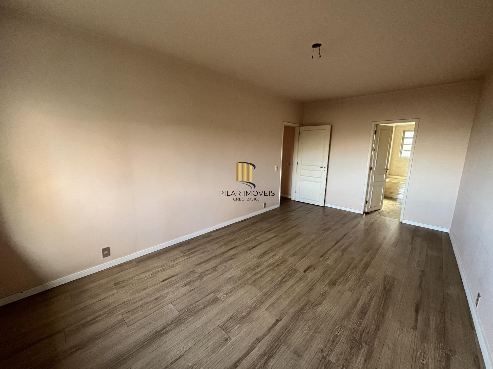 Apartamento Venda - 190.8m², 3 dormitórios, 1 suíte, 1 vaga - Centro Histórico