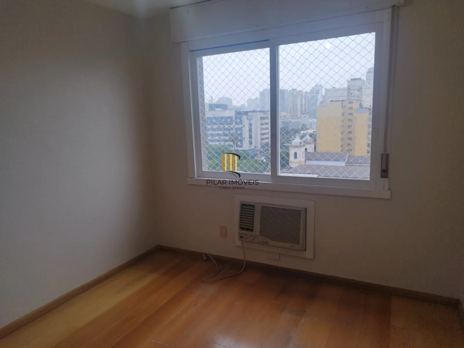 Apartamento de 1 dormitório, com elevador, na independência, Porto Alegre_RS
