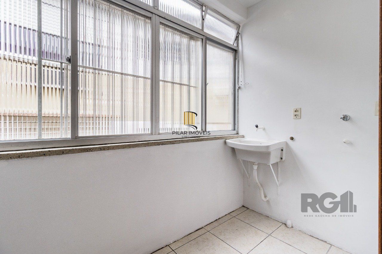 Vende Apartamento de 3 dormitórios no Bairro Jardim Botânico - Porto Alegre!