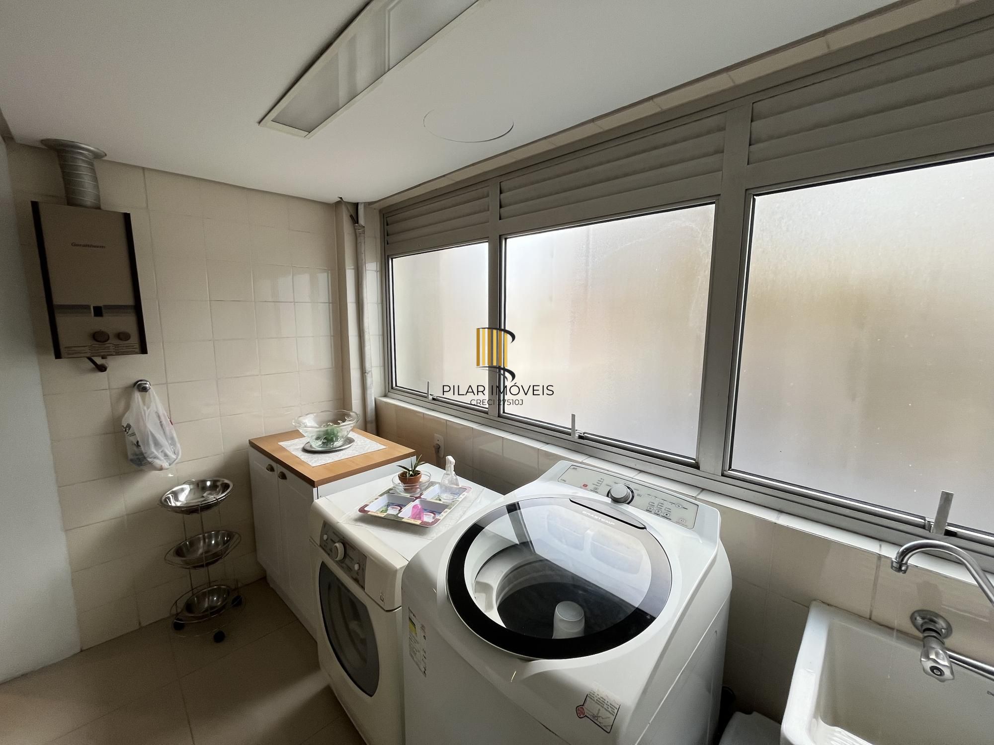 Apartamento de 3 quartos, suíte e 1 vaga de garagem no bairro Cristo Redentor