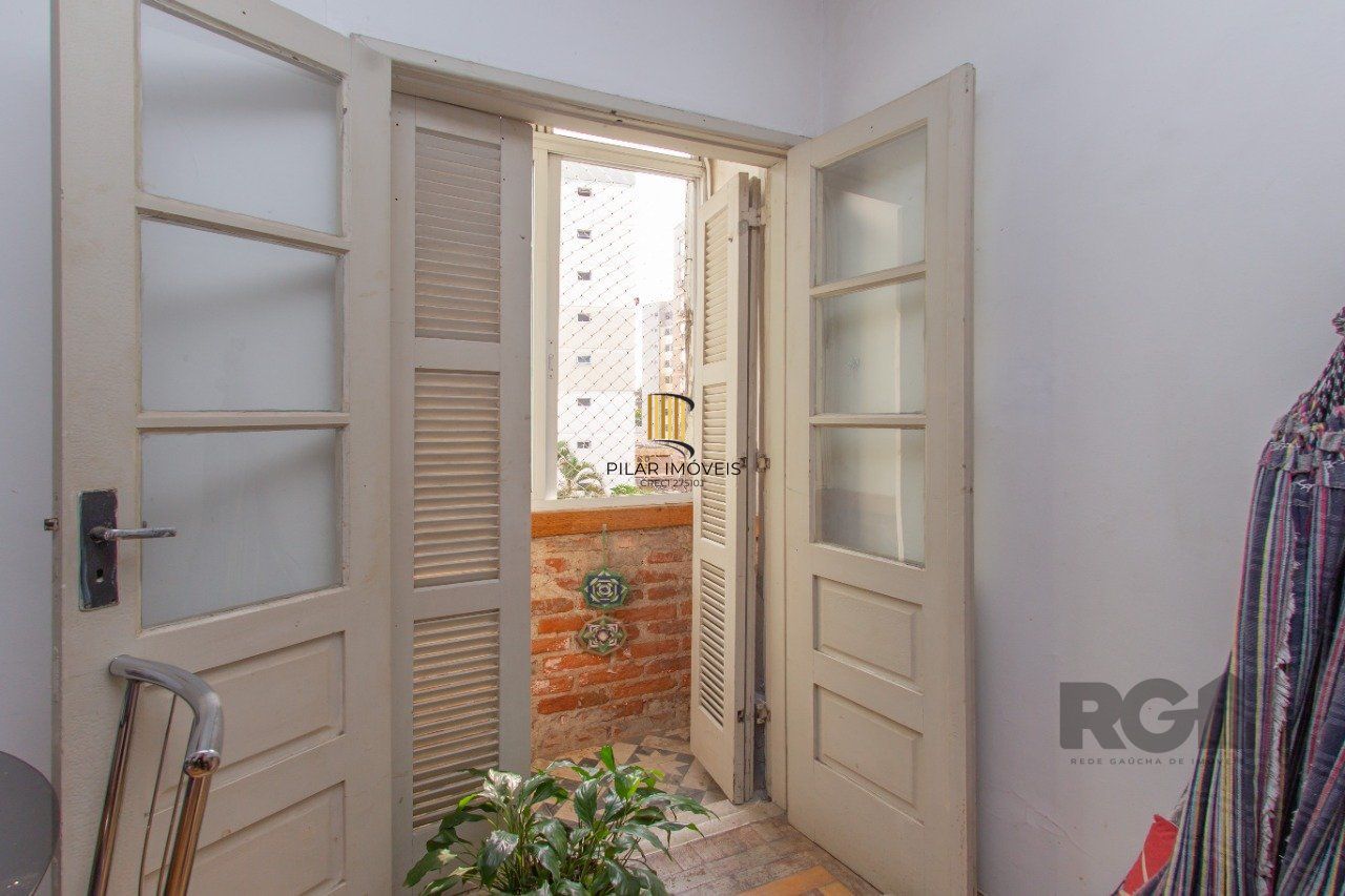 Apartamento 2 dormitórios no bairro Farroupilha