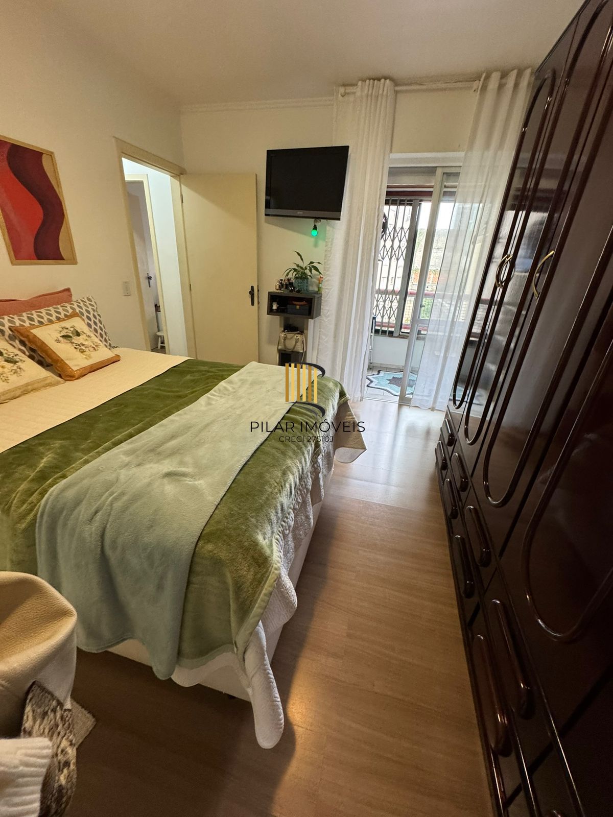 Apartamento de 2 quartos e 1 vaga de garagem no Centro de Porto Alegre