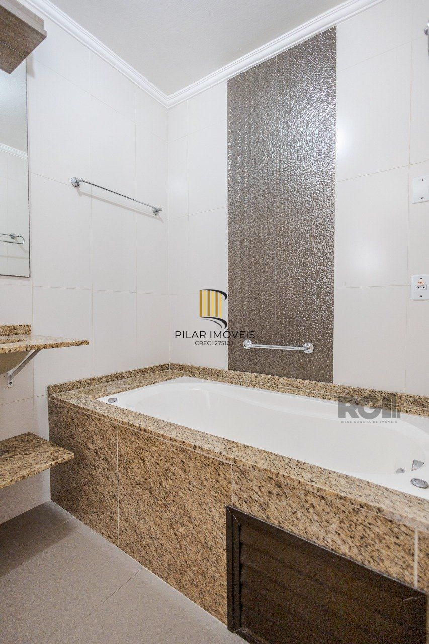 Apartamento de 3 quartos no bairro Cidade Baixa em Porto Alegre