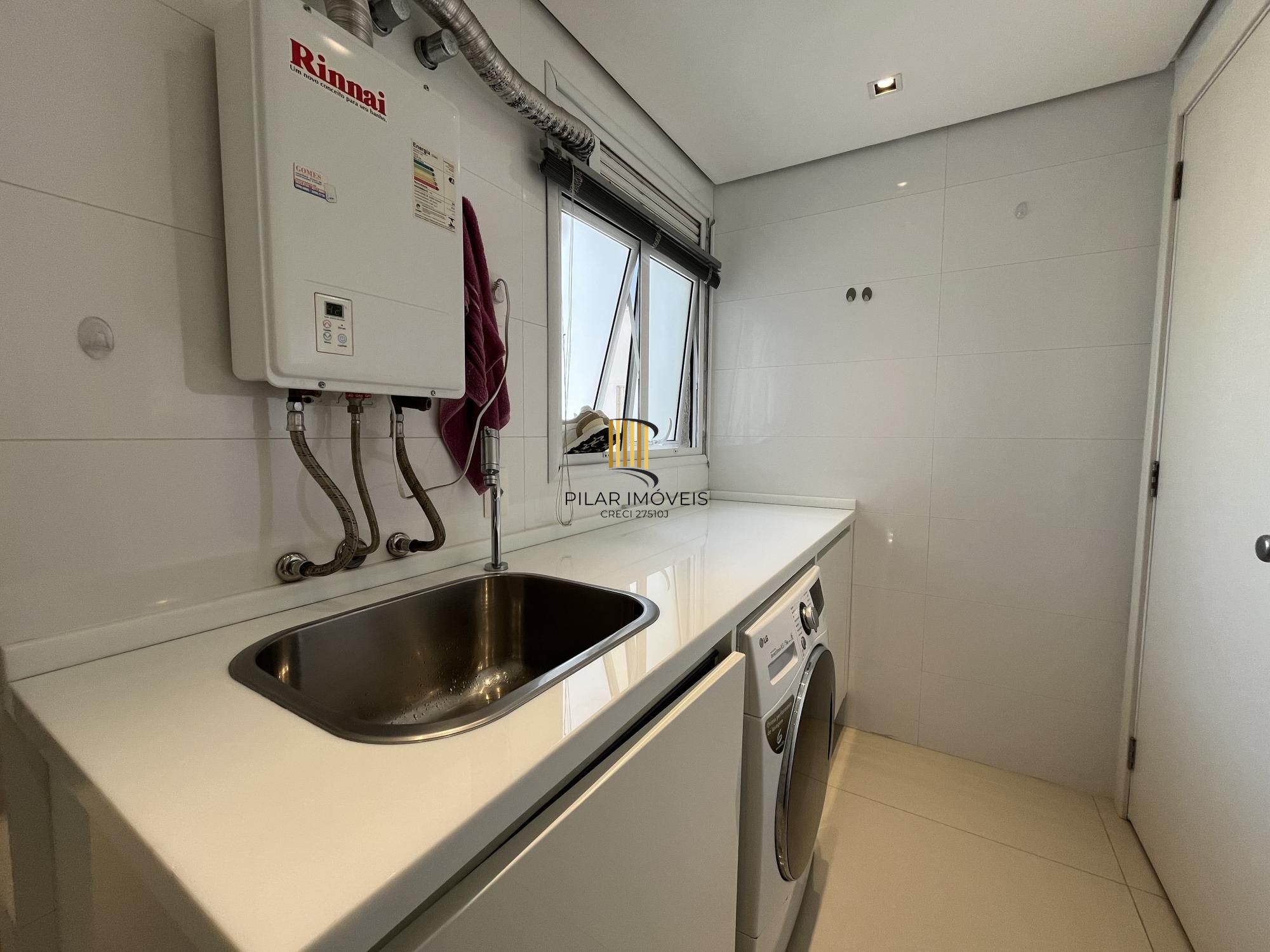 Apartamento de 3 quartos, 1 suite tradicional 2 americanas,  4 vagas de garagem