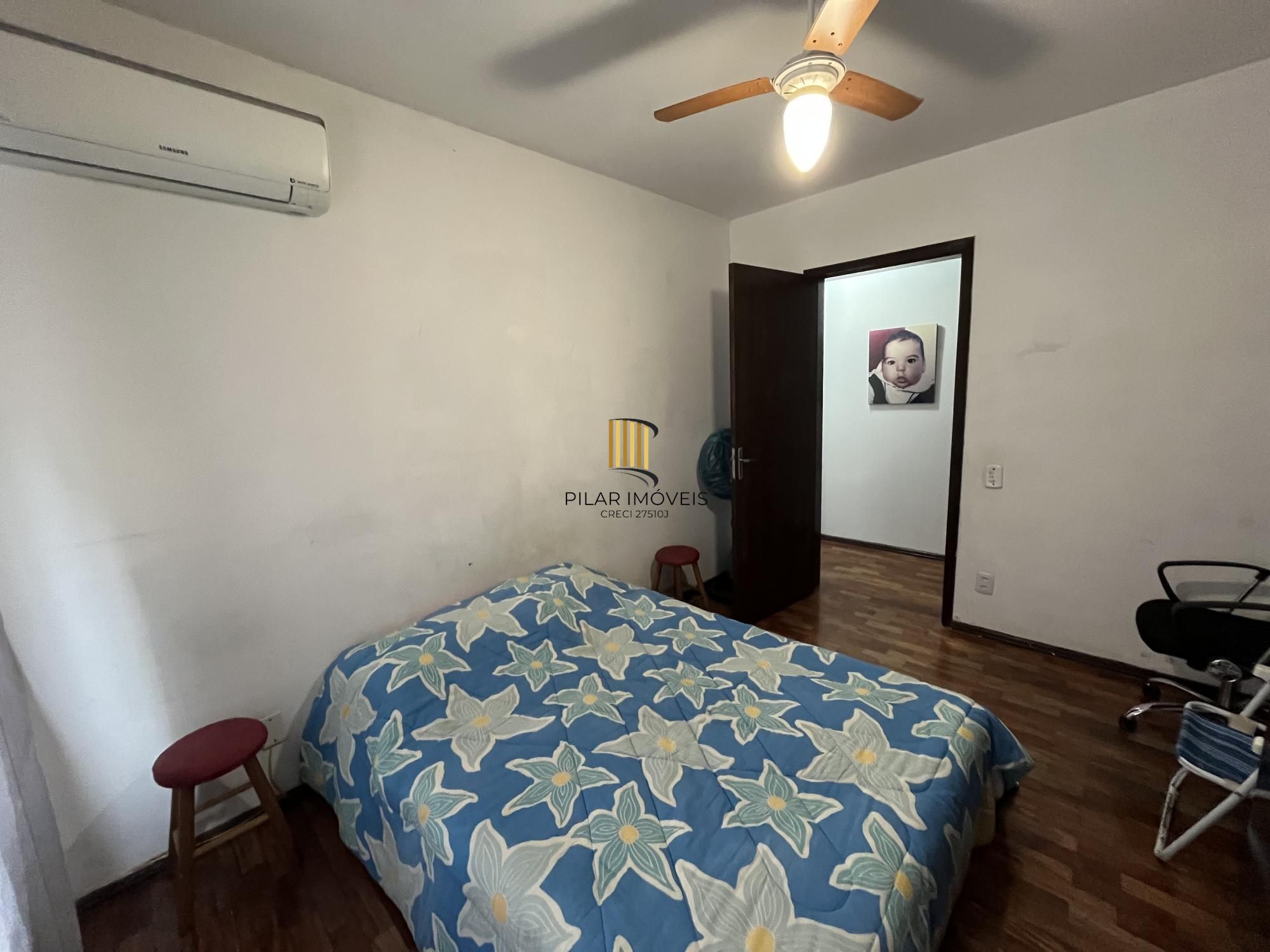 Apartamento de dois quartos com suíte no bairro Menino Deus em Porto Alegre