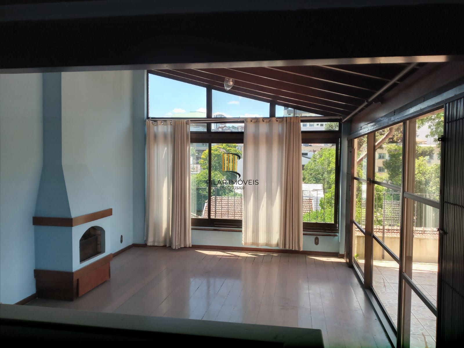 Cobertura 2 dormitórios no bairro Menino Deus - Pilar Imóveis