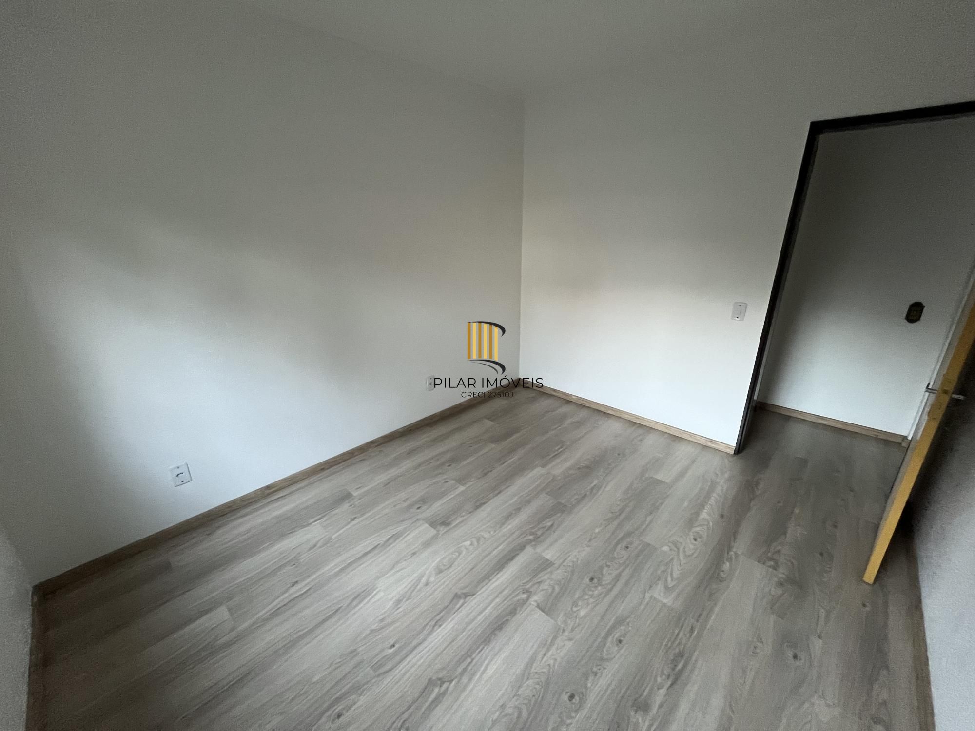 Apartamento de um quarto com uma vaga de garagem por convenção na Av. Ipiranga