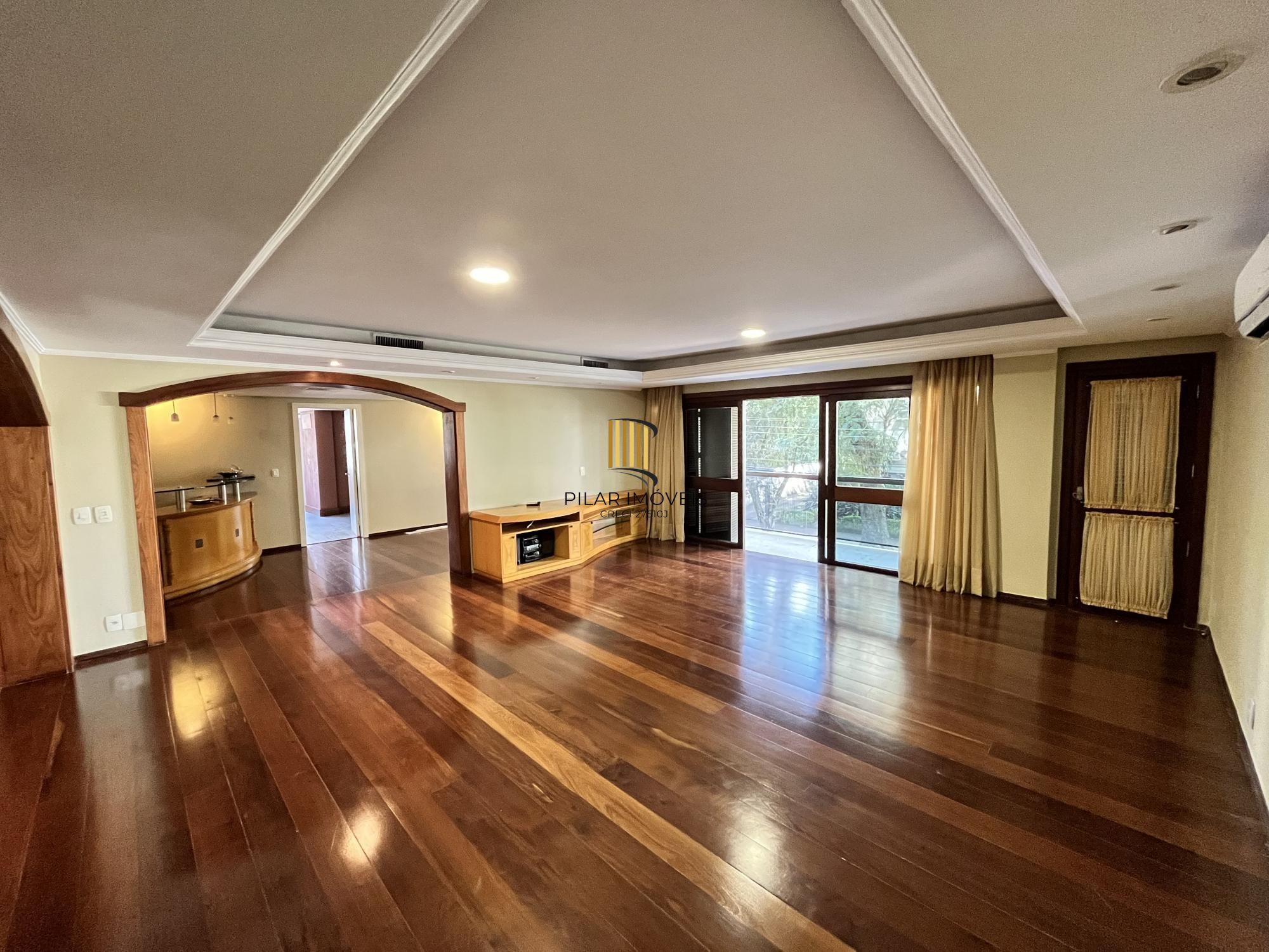 Apartamento de 4 quartos, suíte, amplo closet, dependência e 2 vagas de garagem