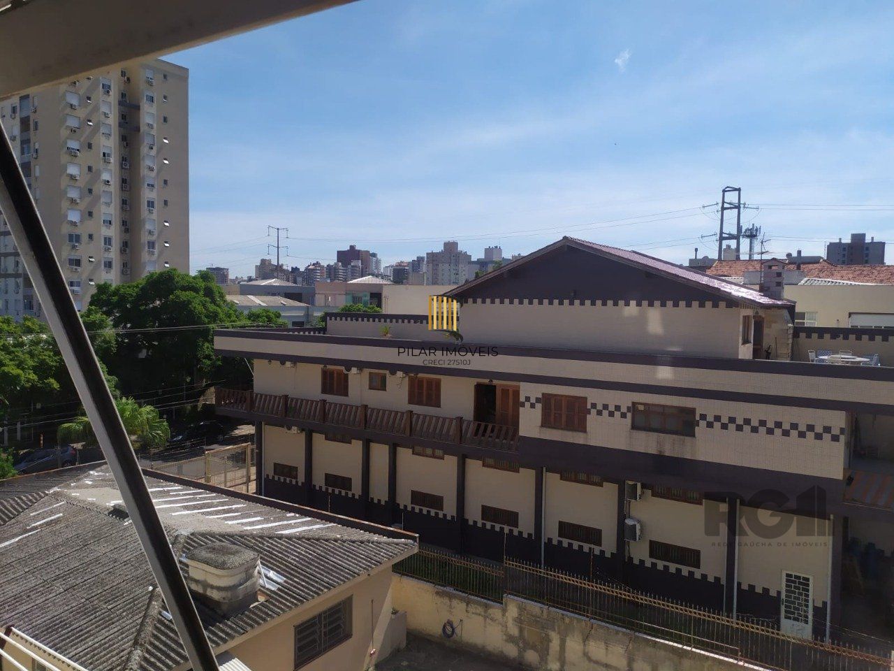 Vende Apartamento no Bairro Partenon em Porto Alegre