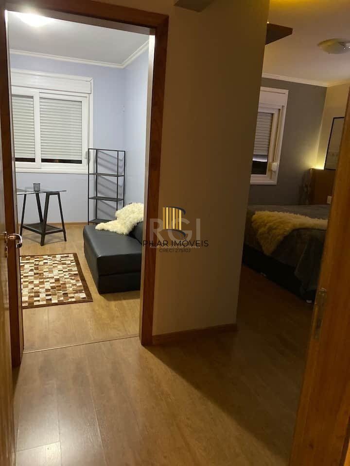 Apartamento para Venda - 105m², 2 dormitórios, sendo 1 suites, 2 vagas - Menino Deus