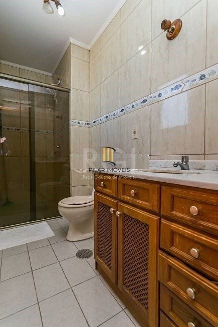 Cobertura para Venda - 172.13m², 2 dormitórios, sendo 1 suites, 2 vagas - Partenon
