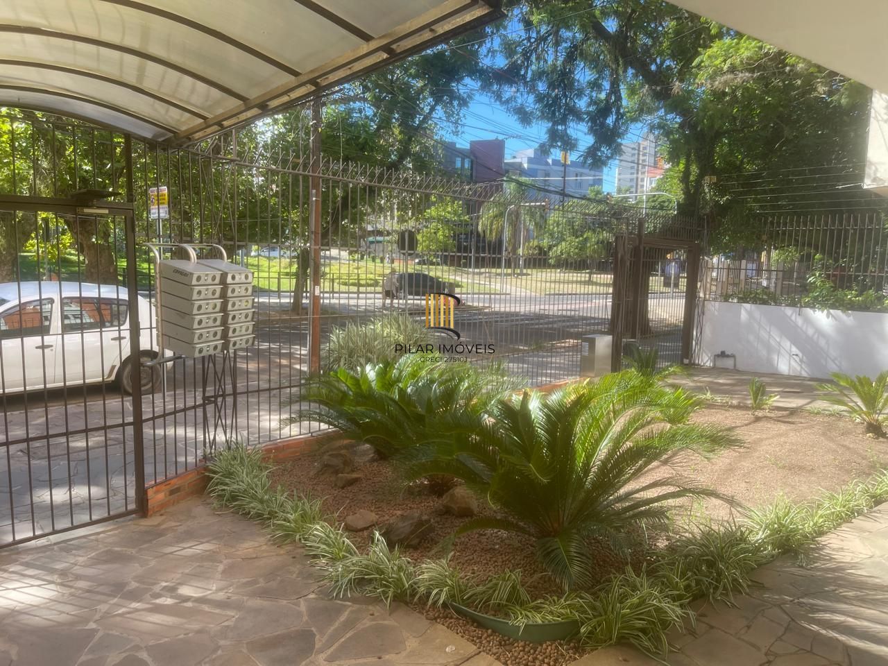Apartamento de 3 quartos e 1 vaga garagem no bairro Rio Branco em Porto Alegre