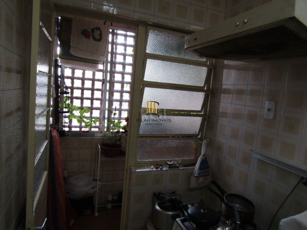 Apartamento 3 dormitórios e 1 vaga de garagem no Centro Histórico de POA
