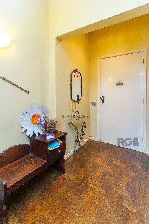 Apartamento 3 dormitórios no bairro Cidade Baixa