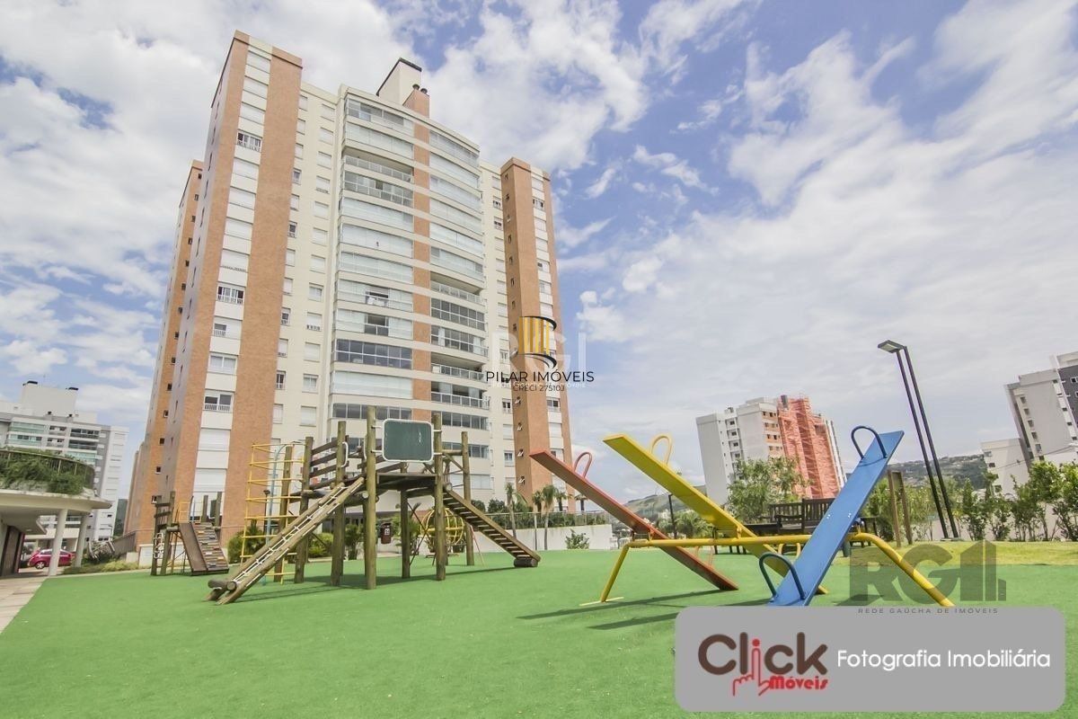 Excelente apartamento, finamente decorado e mobiliado, excelente iluminação, possuindo 03 dormitórios e 03 suites, sendo 01 master