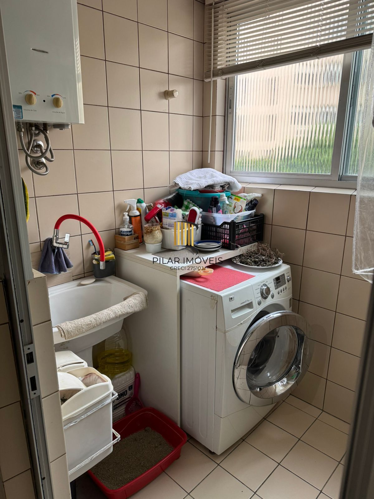 Apartamento de 2 quartos e 1 vaga de garagem no Centro de Porto Alegre