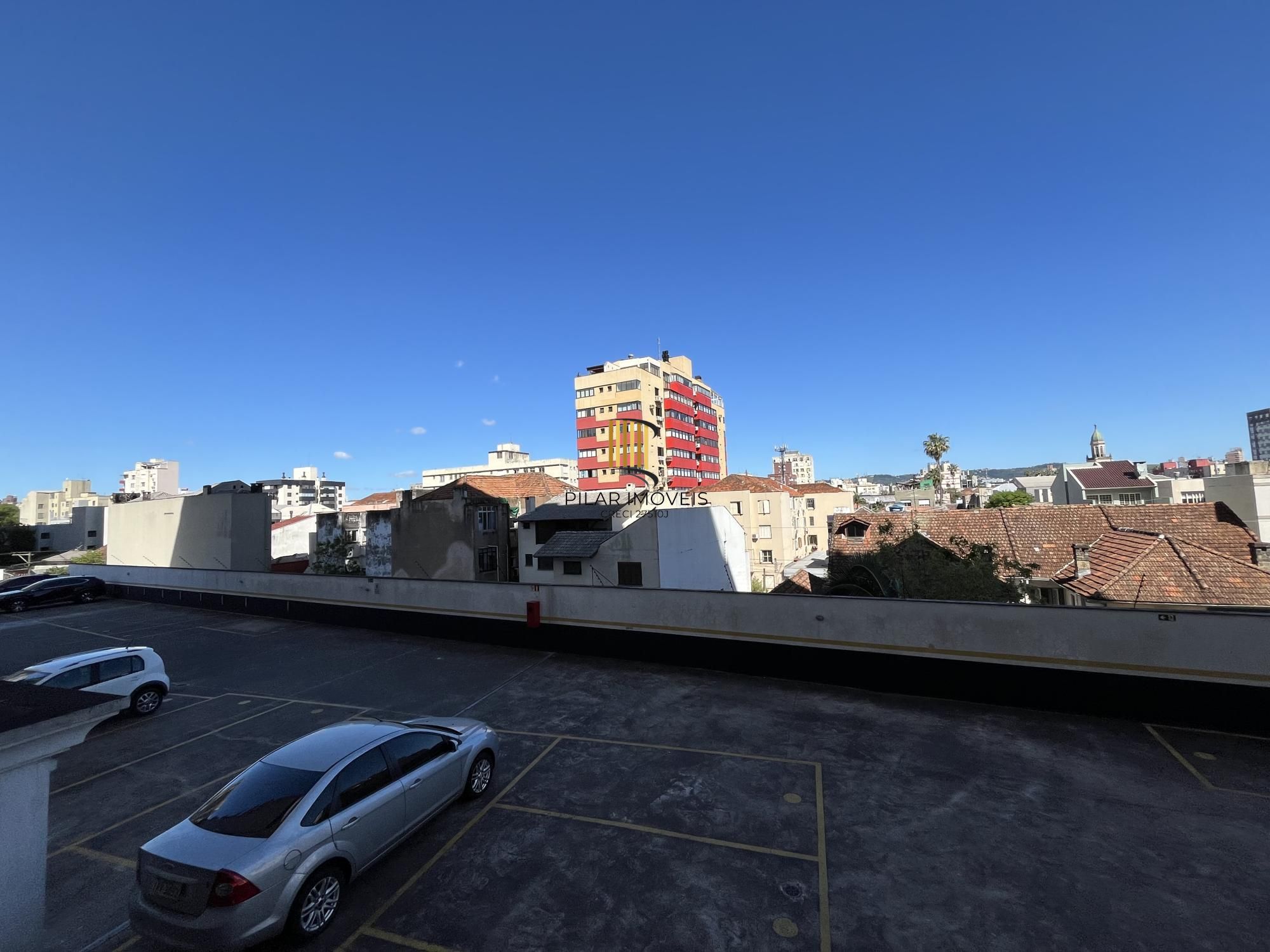 SPOT - Apartamento de um dormitório com garagem na Cidade Baixa