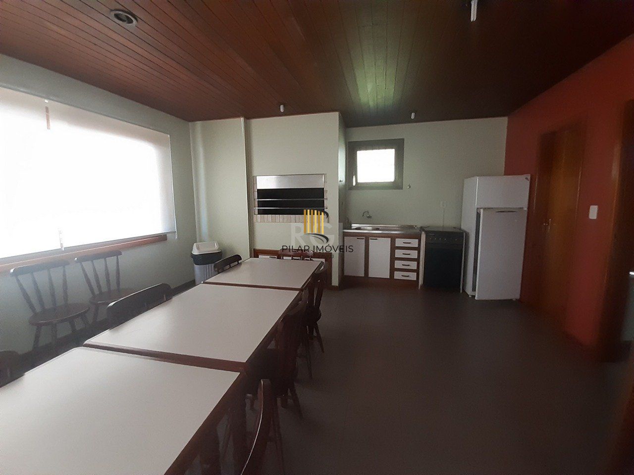 Cobertura para Venda - 281.25m², 3 dormitórios, sendo 1 suites, 2 vagas - Cristo Redentor