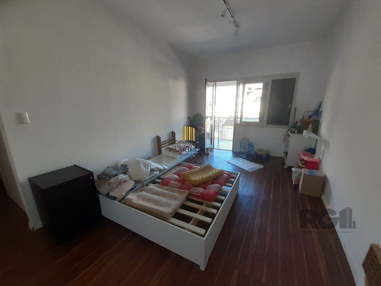 Casa 3 Dormitório(s) Bairro Medianeira
