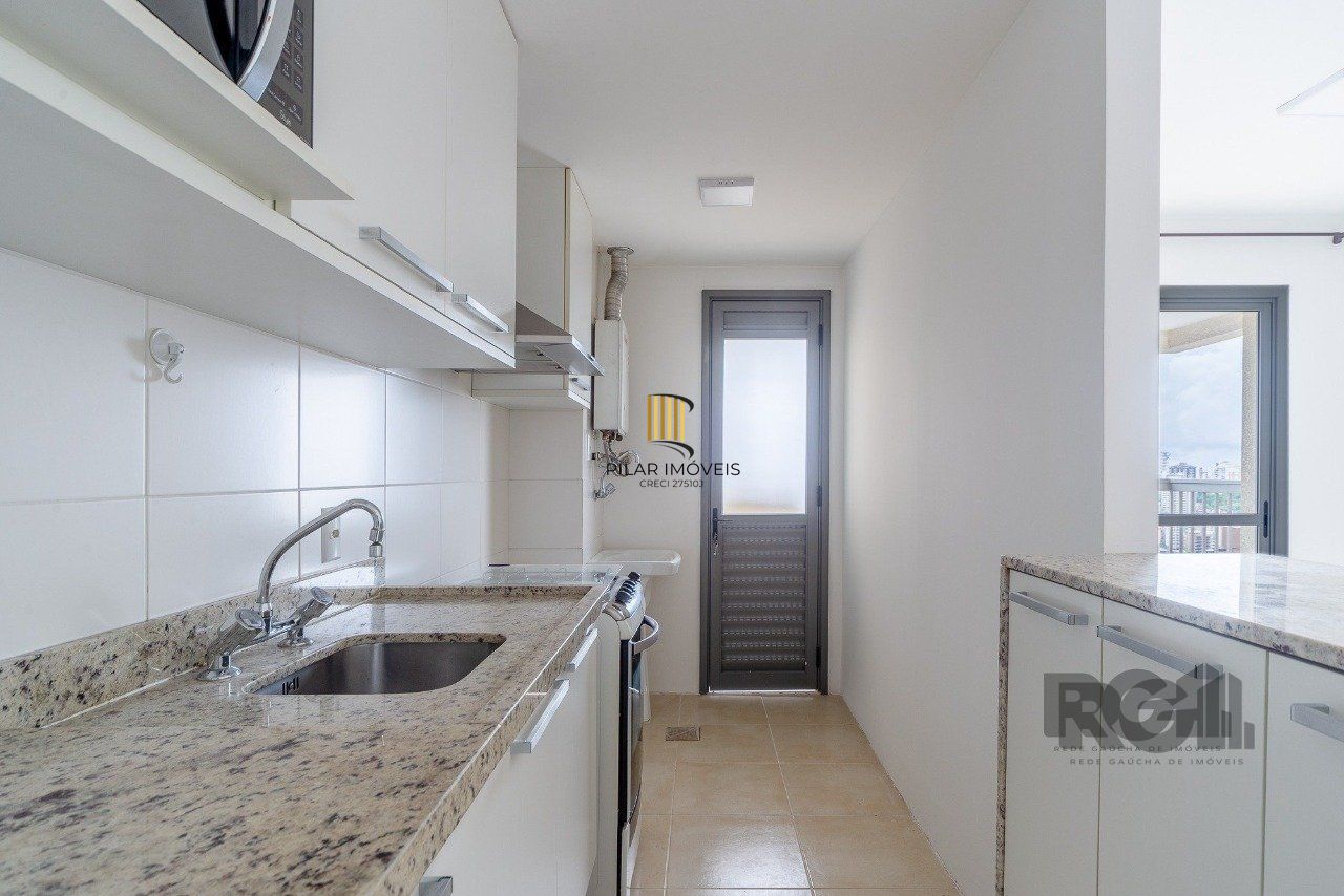 Apartamento Para Comprar Com 1 Dormitório , 57 m² R$ 600.000,00 - Três Figueiras