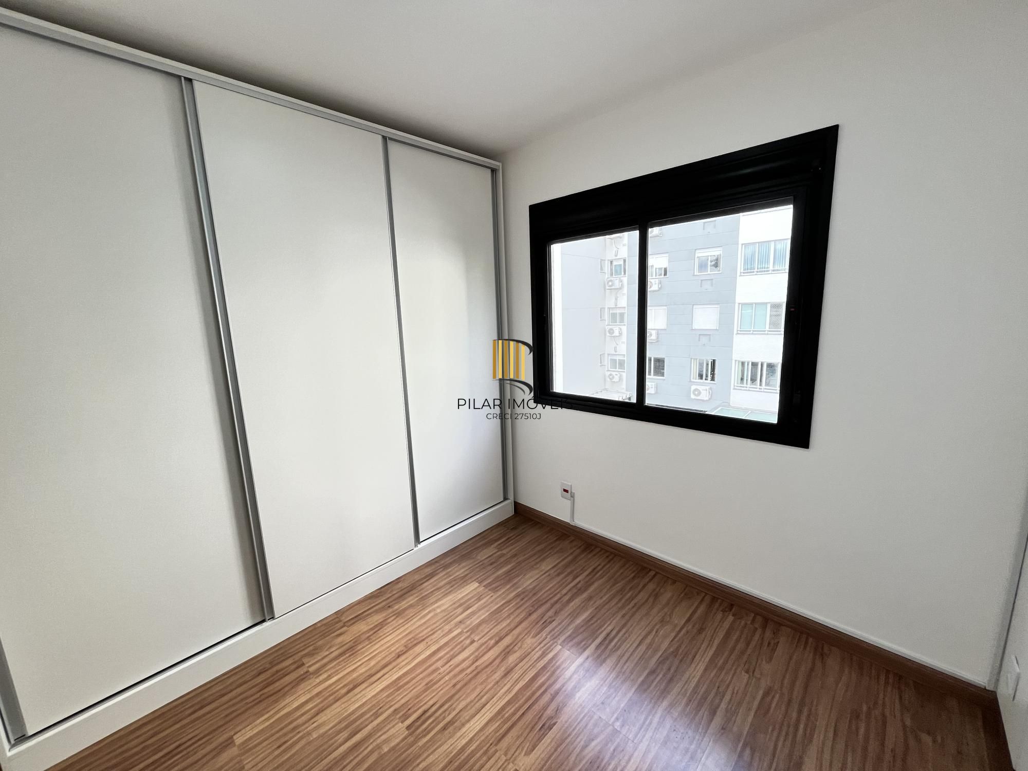 Apartamento de 2 quartos, suite e com uma vaga de garagem