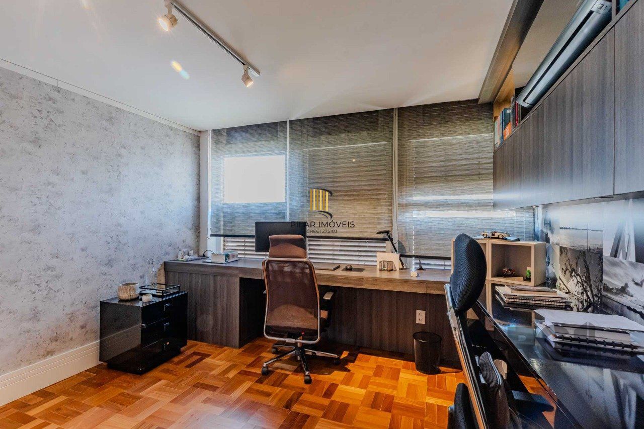 Apartamento para Venda - 127m², 2 dormitórios, 1 vaga - Menino Deus