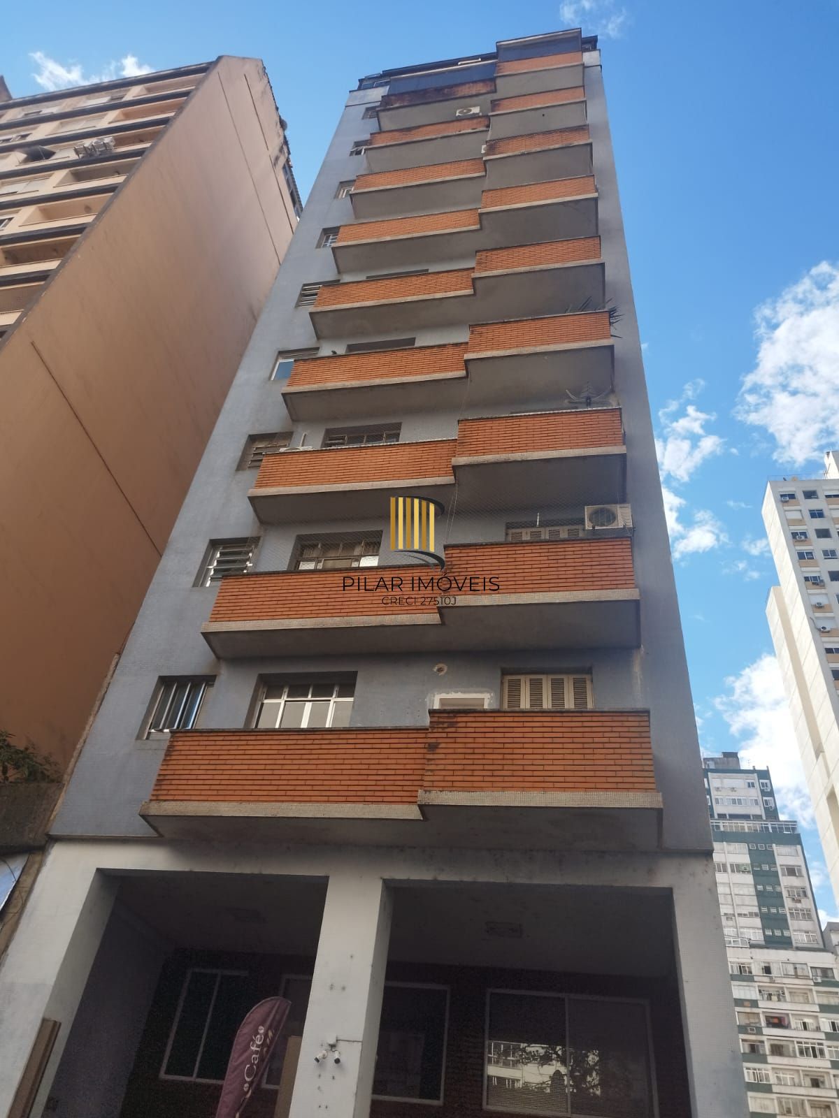 Apartamento de 3 quartos e 1 vaga de garagem no centro de POA - Pilar Imóveis