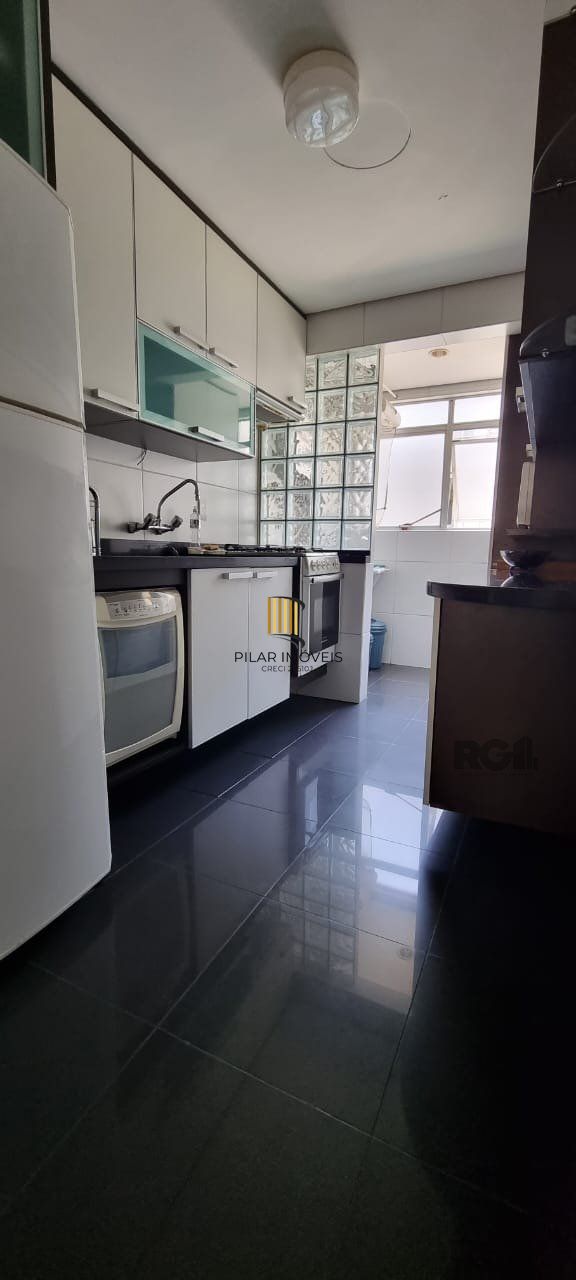Apartamento de dois quartos e uma vaga de garagem no bairro Independência em Porto Alegre