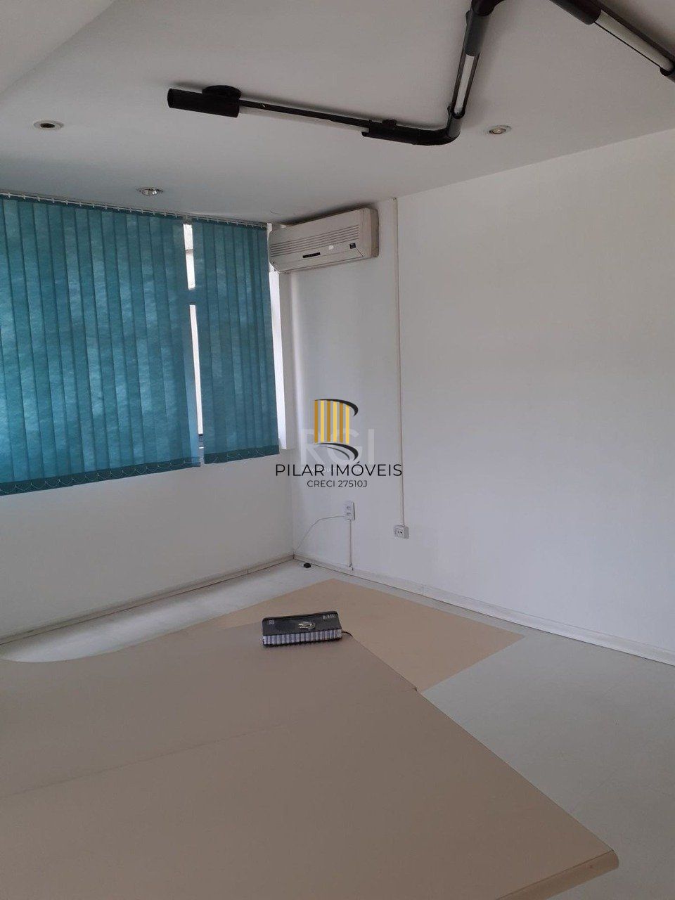 Conjunto/Sala para Venda - 96m², 0 dormitórios, Bom Fim