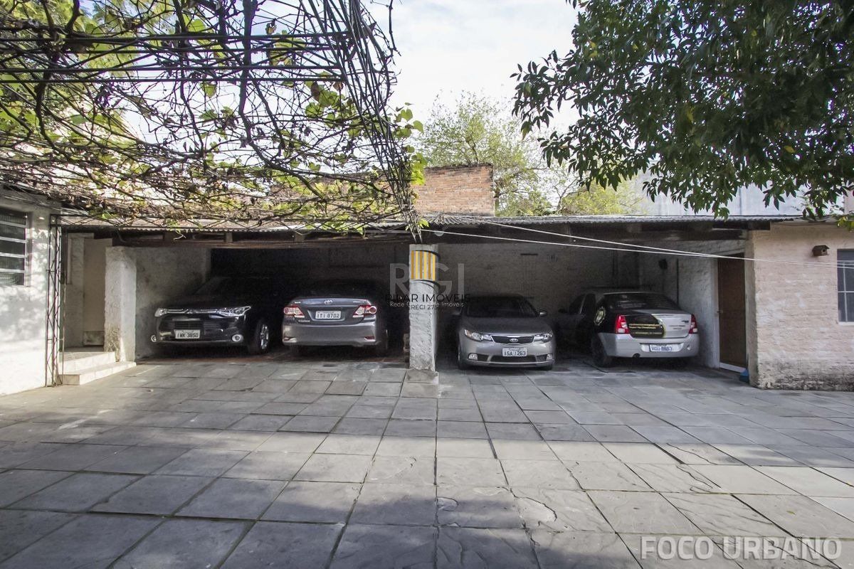 Casa para Venda - 1016m², 4 dormitórios, 6 vagas - Menino Deus