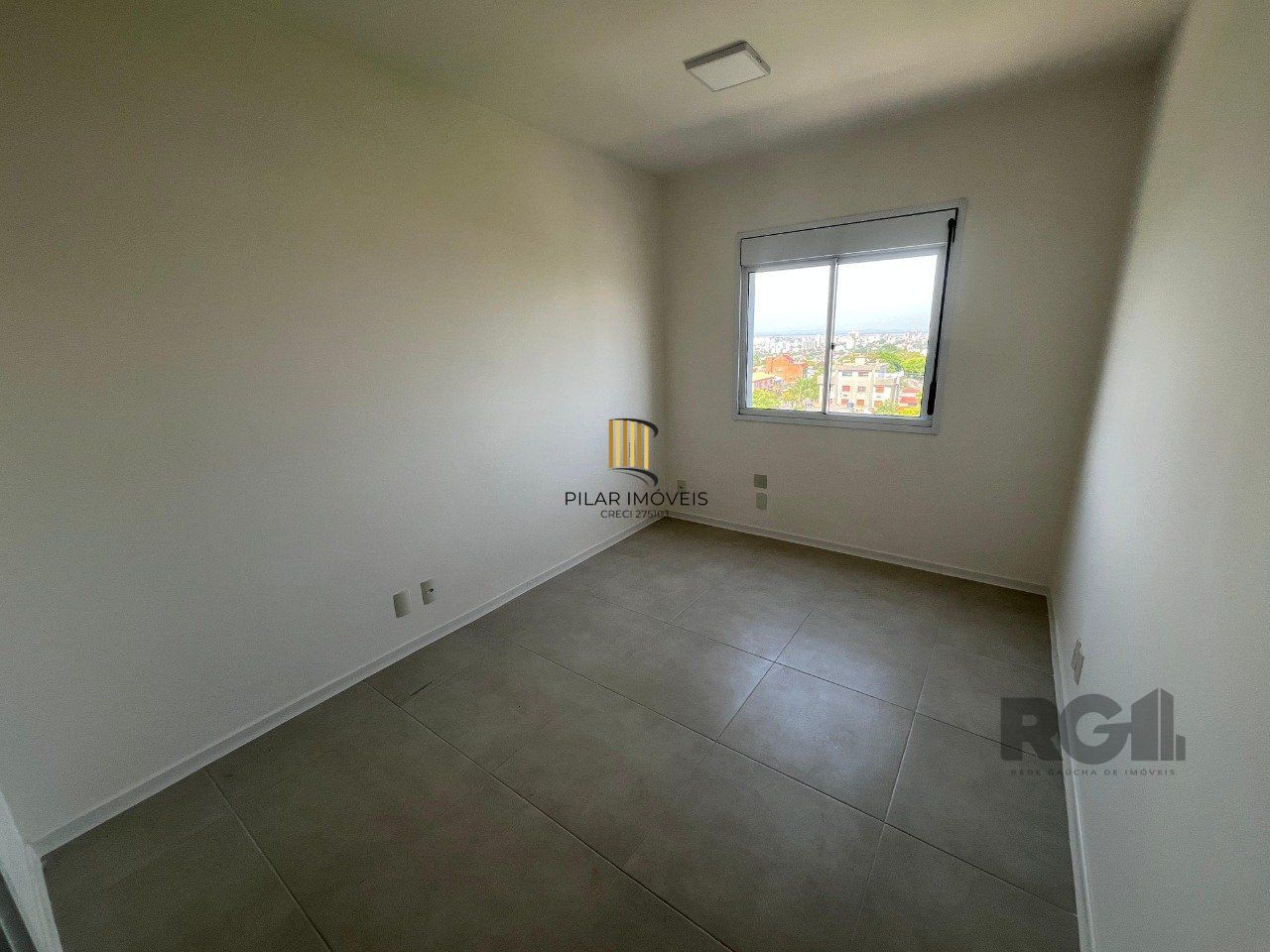 Apartamento para Venda - 54m², 2 dormitórios, sendo 1 suites, 1 vaga - Bom Jesus