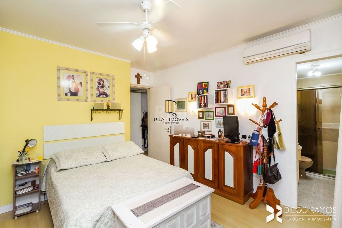 Apartamento para Venda - 111m², 3 dormitórios, sendo 1 suites, 2 vagas - Menino Deus